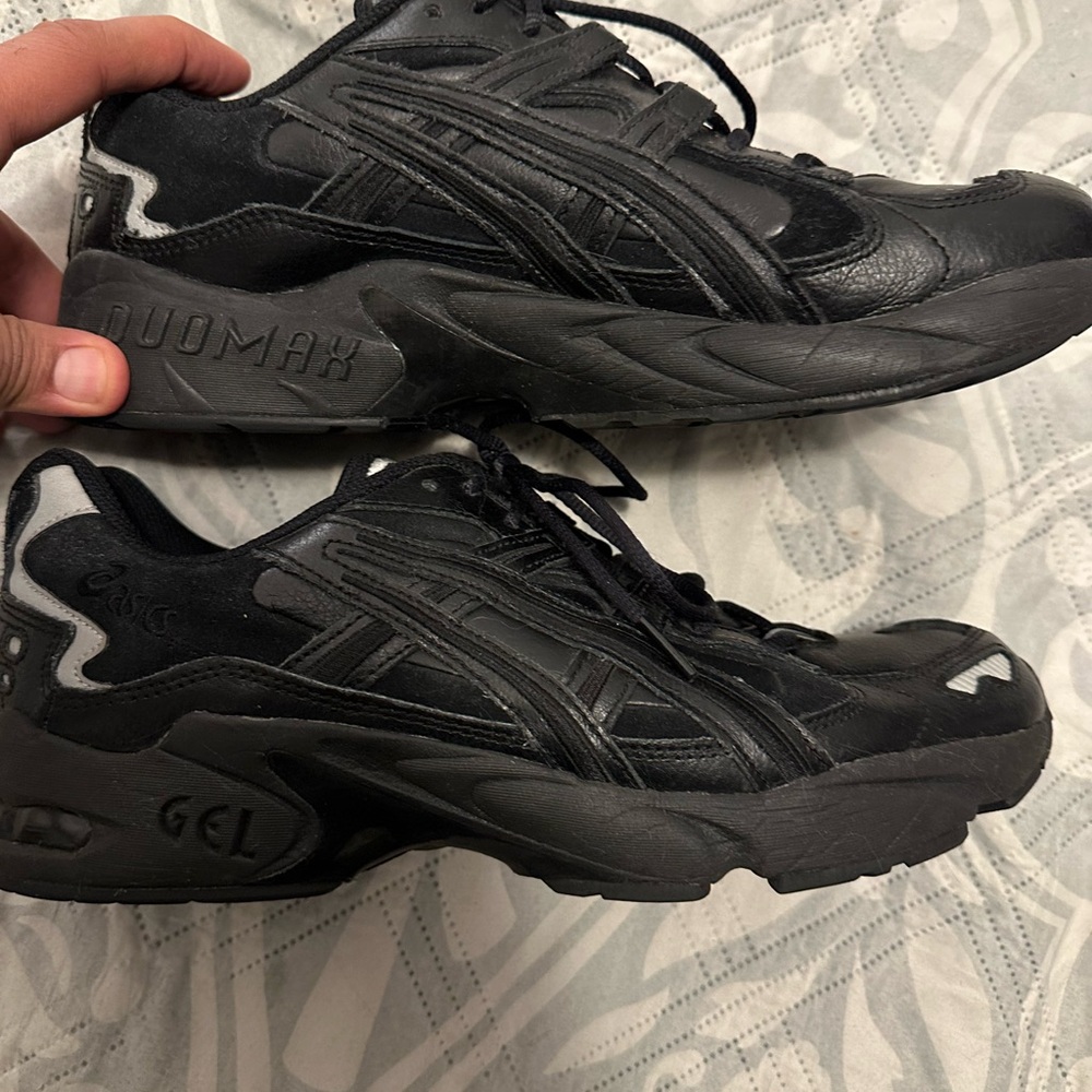 Men's Black Athletic Leather Sneakers